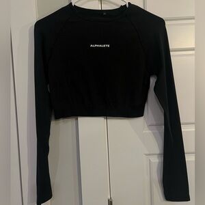 LIKE NEW Alphalete Amplify Long Sleeve Crop - Black - M